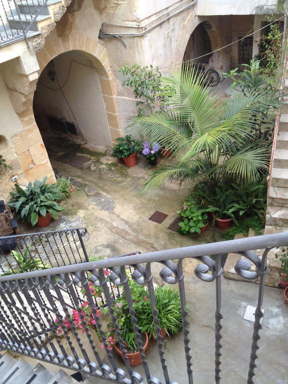 B&B Case A San Matteo Marsala Bagian luar foto